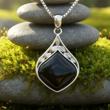 Z ARRON DESIGN Collier avec pendentif en fil de cuivre et pierre de lune Serenity
