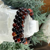 Mala Black Stripe Agate-armbånd med fløyelsveske