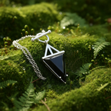 Z ARRON DESIGN Collier avec pendentif en fil de cuivre et pierre de lune Serenity