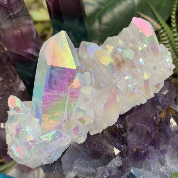 Angel Aura Quartz Crystal Meaning