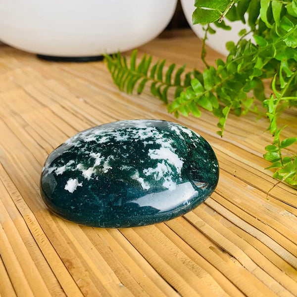 Green Moss Agate Meaning And Spiritual Properties