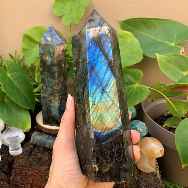 7 Things You Didn’t Know About Labradorite