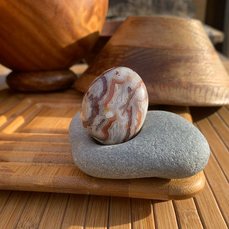 Mexican Lace Agate Tumbled Stone