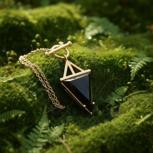Z ARRON DESIGN Collier avec pendentif en fil de cuivre et pierre de lune Serenity