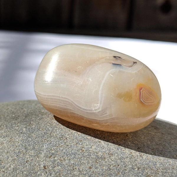 Aquatic Agate (Mini) Palm Stone - tumbledstone