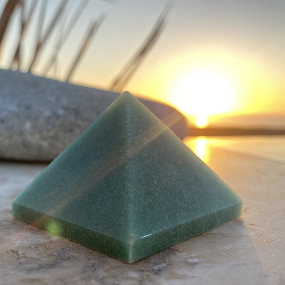 Aventurine Pyramid - Medium – Spirit Magicka
