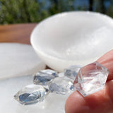 Cristal facetado de geometria sagrada de quartzo transparente