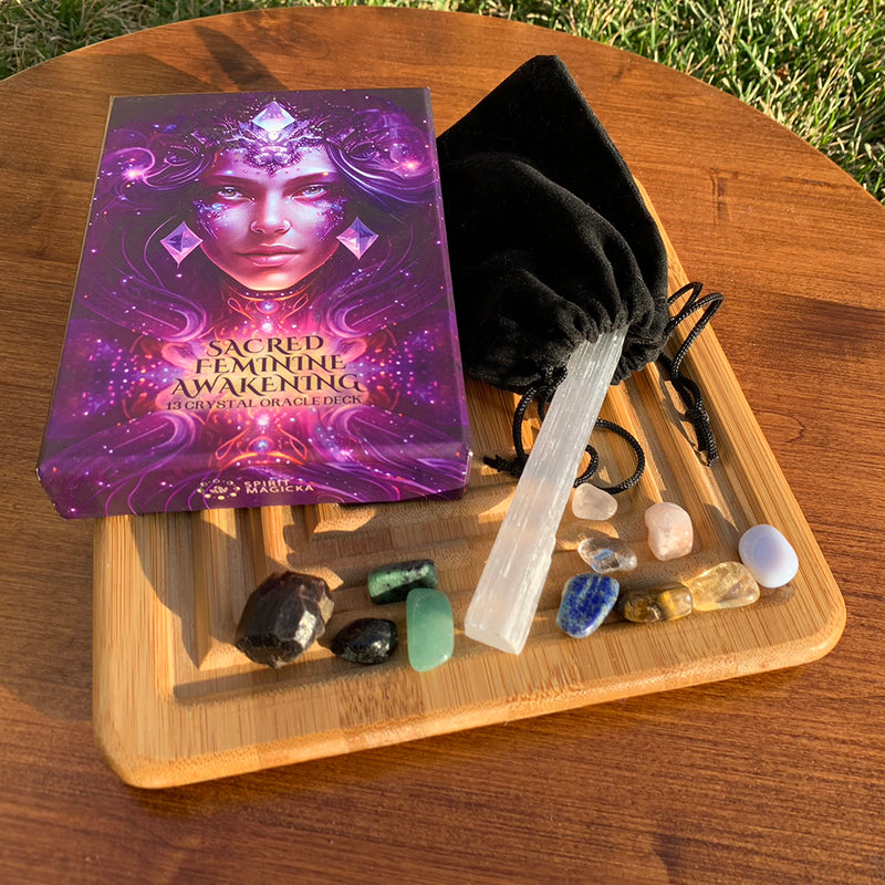 🌙 Sacred Feminine Awakening 13 Oracle Card Deck + Mini Edelstener