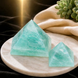 Grønn fluorittpyramide - Middels