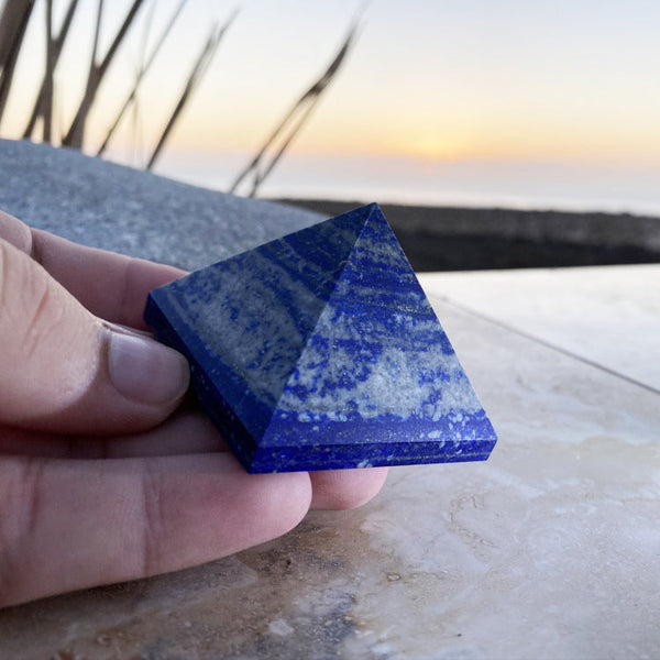 Lapis Lazuli Pyramid (Size: Medium) - pyramids