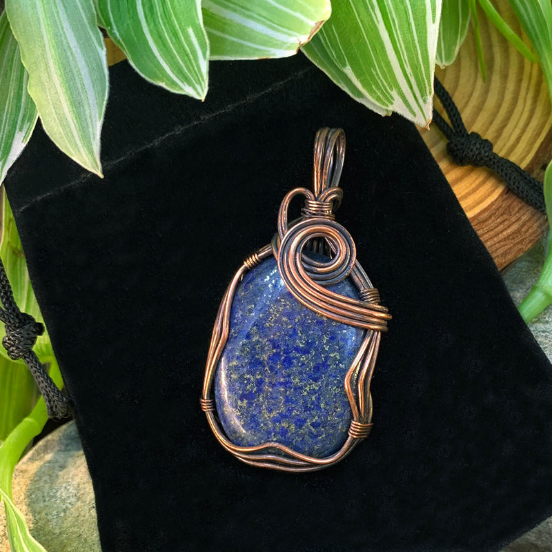 Collar colgante de alambre de cobre lapislázuli