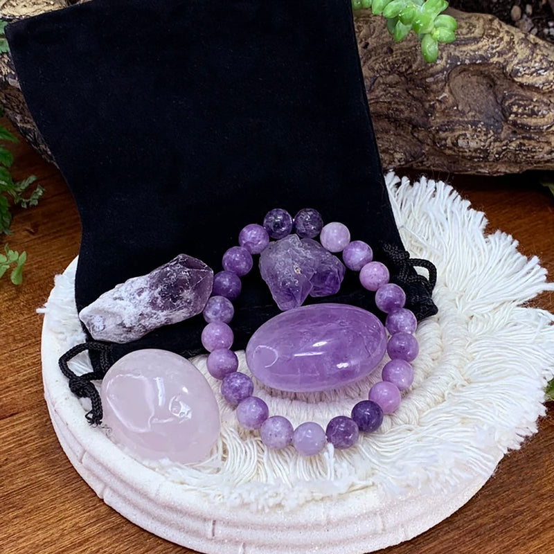 GRATIS GIVEAWAY! Lepidolite Mala armbånd Unity Pouch Set - (Bare betal fraktkostnaden)