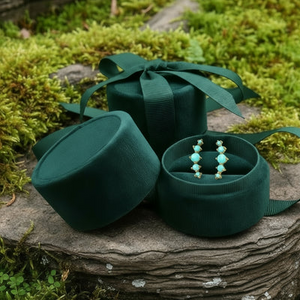 Z ARRON DESIGN Serenity Moonstone kobbertråd anheng halskjede