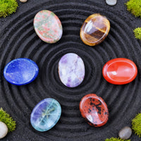 Set chakra Don't Worry Stones + borsa in velluto