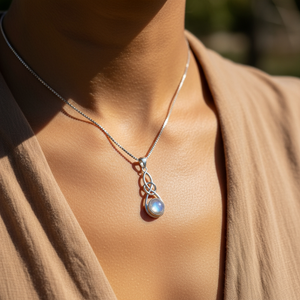 Z ARRON DESIGN Collier avec pendentif en fil de cuivre et pierre de lune Serenity