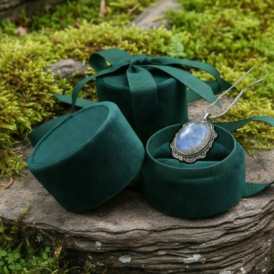 Z ARRON DESIGN Serenity Moonstone kobbertråd anheng halskjede