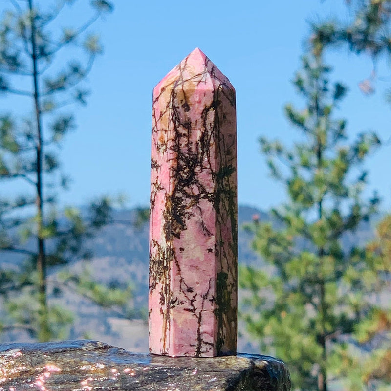 Rhodonite Point - wand