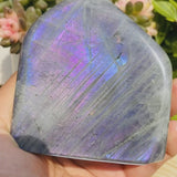 Grande forme libre de labradorite flash violette (article n ° 0086)