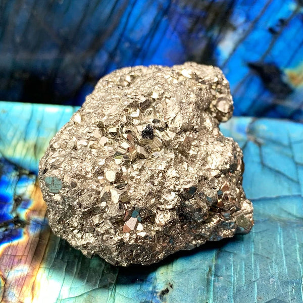 Pyrite Naturelle Brute - La Pierre de la Bonne Fortune